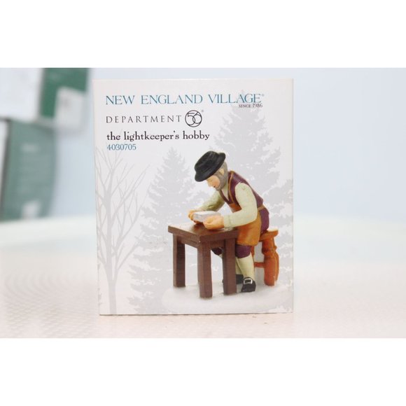 Dept 56 New England Village - The Lightkeeper's Hobby - Picture 6 of 6